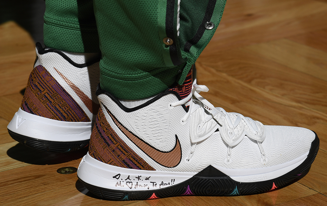 牌与错失的 牌与错失的